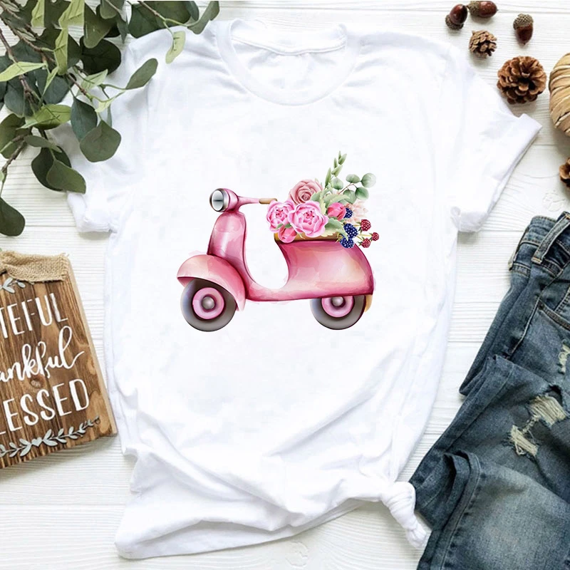 Romantična Vintage automobili cvjetni t-shirt Vouge Za žene s kratkim rukavima s po cijeloj površini crtića Bijele svakodnevne vrhovima Valentinovo Ženska majica